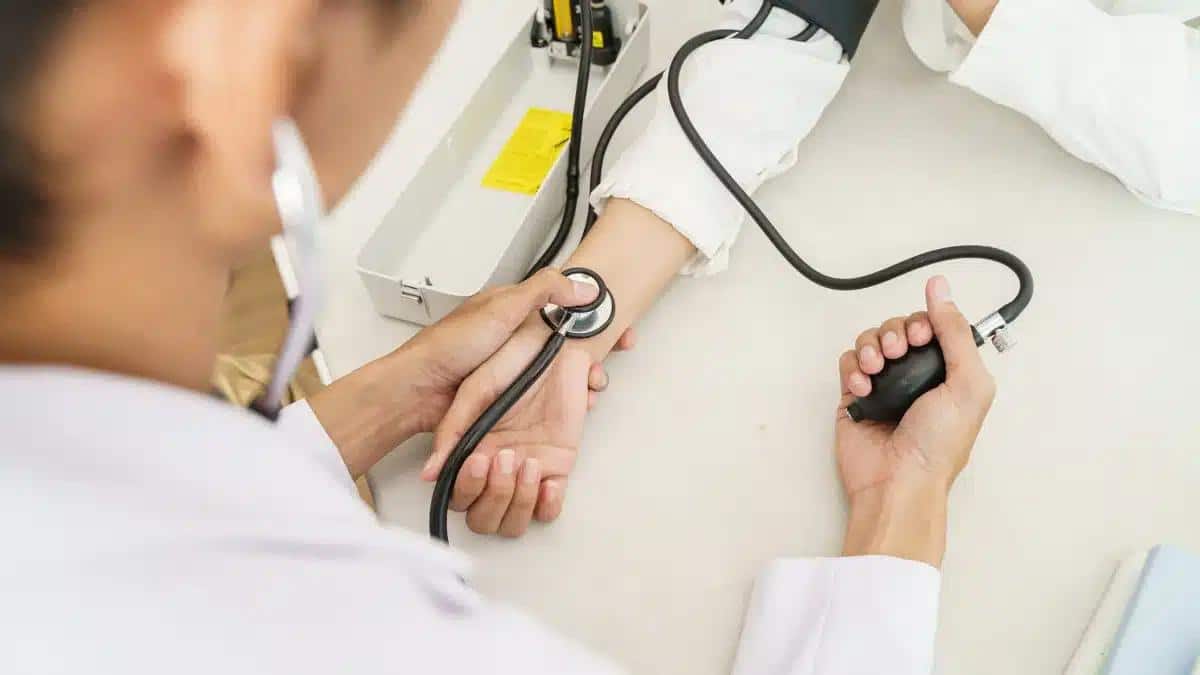 Understanding The Link Between Testosterone and Blood Pressure