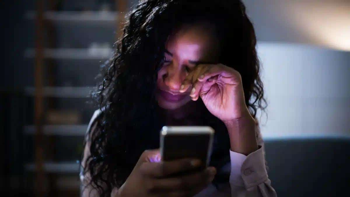 Dry Eyes at Night: Causes, Effects, and Treatment