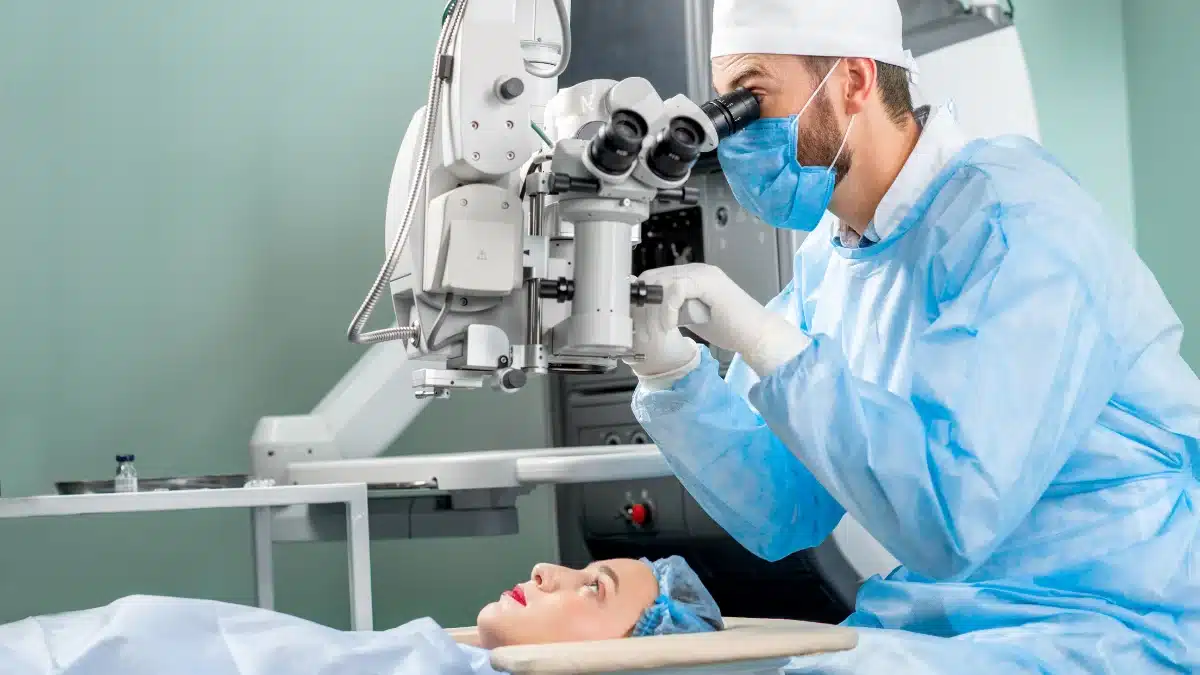 what are the disadvantages of cataract surgery